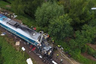 Je to důsledek stavu českých železnic, hodnotí tragickou srážku vlaků Němci - Novinky